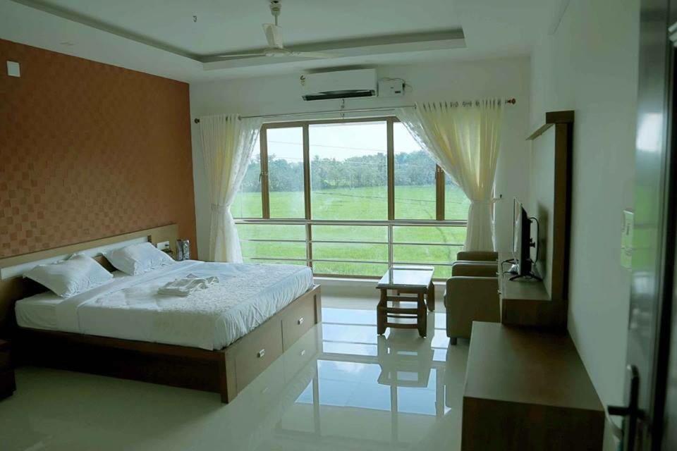 Captains Cabin Backwater Resort Alappuzha Екстериор снимка